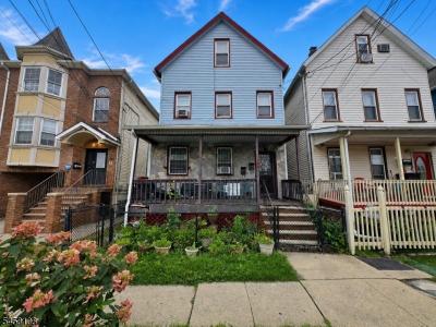 744 Trumbull St, Elizabeth City, New Jersey 07201, USA