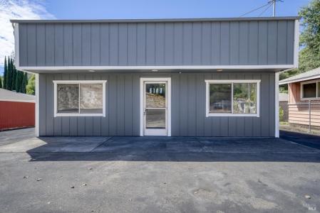 5147 W State Highway 20 Highway, Upper Lake, California 95485, USA