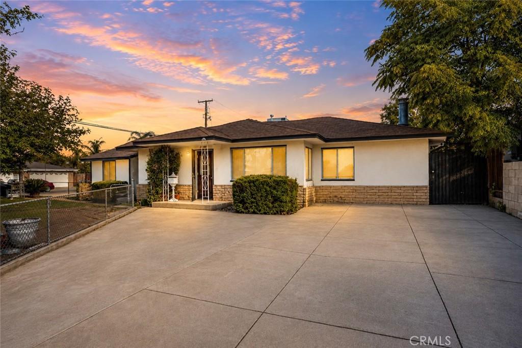 701 Normandy, Bakersfield, California 93306