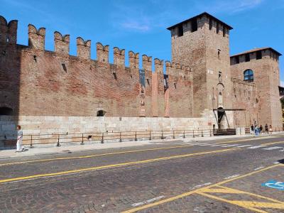 Verona, ヴェネト 37100, イタリア