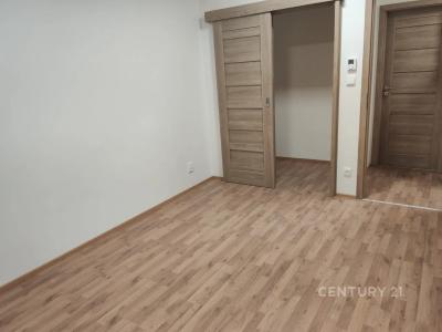 19, V parku, Velké Popovice, Praha-východ, Cộng Hòa Séc