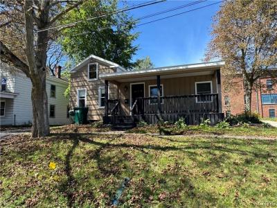 9 Ellen Street, Oswego, New York 13126, USA