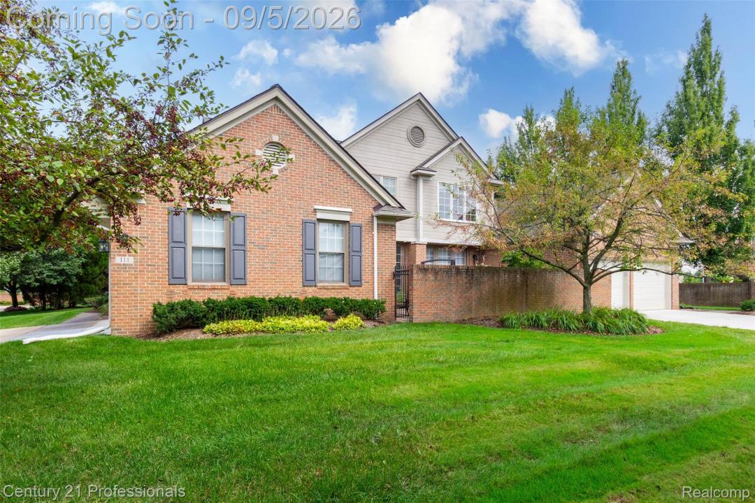 111 Charleston Drive, Troy, ミシガン 48098, アメリカ合衆国