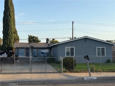 8586 Randolph, Riverside, California 92503, USA
