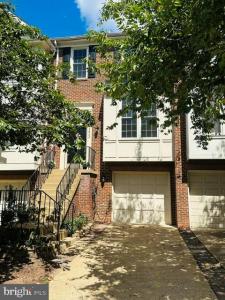 3922 Charles Avenue, Alexandria, Virginia 22305, USA