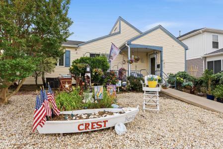 200 W Pittsburgh Avenue, Wildwood Crest, New Jersey 08260, USA
