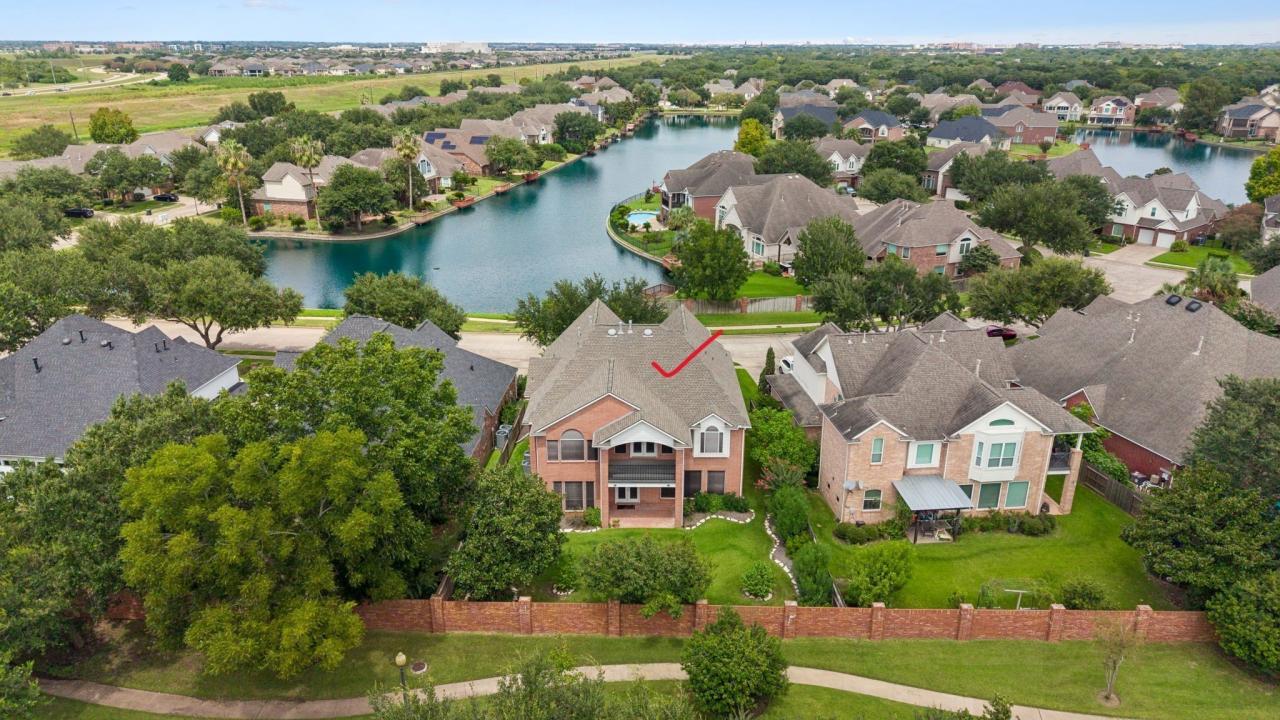 6011 Katie Leigh Lane, Sugar Land, Texas 77479, USA