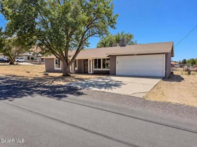 40205 E 162nd Street, Palmdale, California 93591, USA