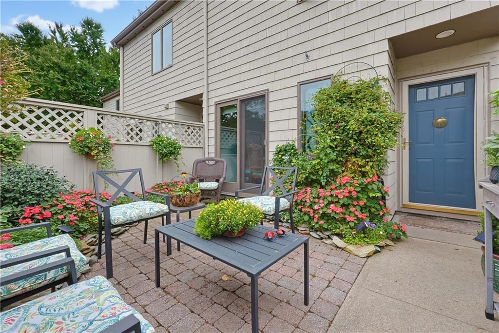 91 Windward Lane, Bristol, Rhode Island 02809, HOA KỲ