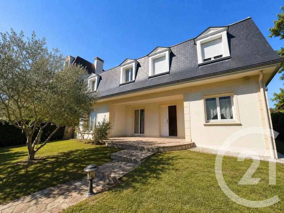 Le Raincy, Île-de-France 93340, France