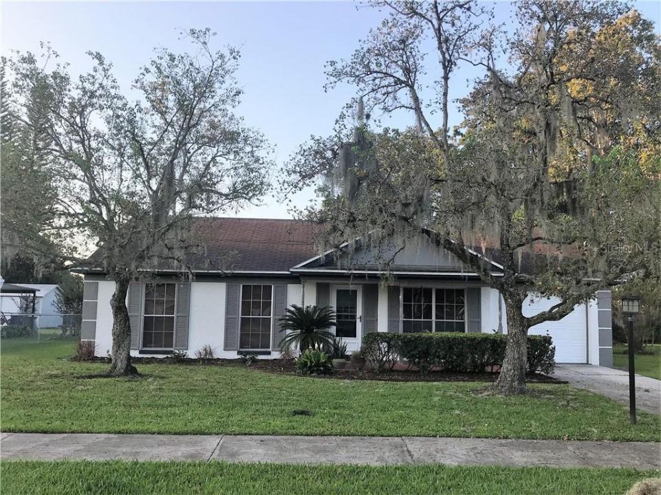 1001 JOHNSON LOOP, Plant City, Flórida 33563, Estados Unidos