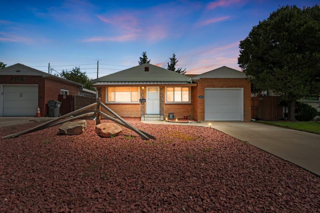 3923 Hynds Blvd, Cheyenne, ויומינג 82001, ארצות הברית של אמריקה