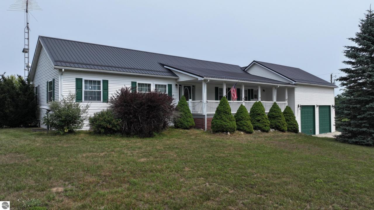 1190 Arthur, Remus, Michigan 49340, États-Unis