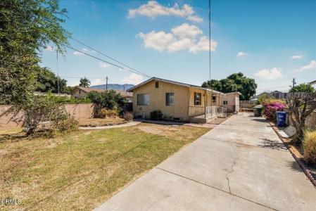 129 S Olive Street, Santa Paula, California 93060, USA