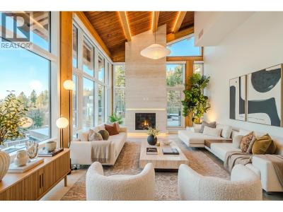 6687 NELSON AVENUE, West Vancouver, British Columbia V7W 2B2, Canada