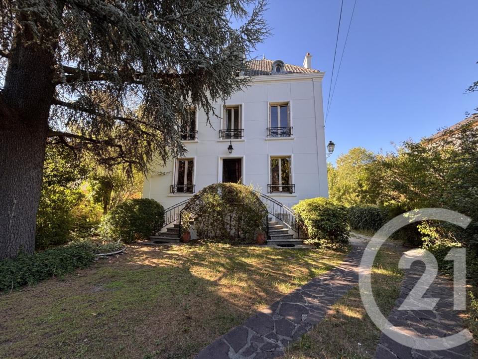 Villemomble, Île-de-France 93250, France