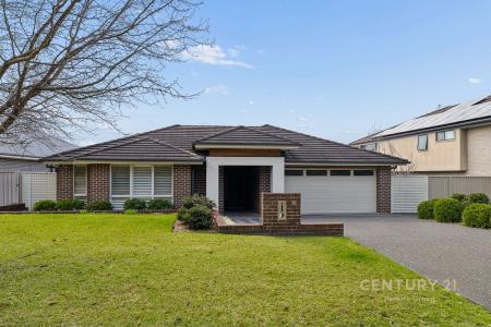 16 Scanlon Crescent, Harrington Park, NSW 2567, Australia