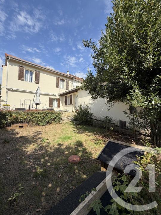 Brunoy, Île-de-France 91800, Pháp
