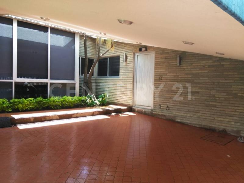 Single Family House For Sale, San Luis Potosí San Luis Potosí 78210 Mexico