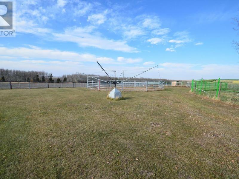 Home For Sale, CHARLIE LAKE British Columbia V0C1H0 Canada