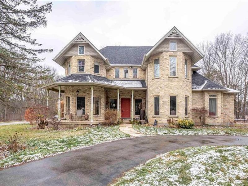 3513 HOMEWOOD LANE 온타리오주 N6P1K3 에 있는 판매 을 위한 주택