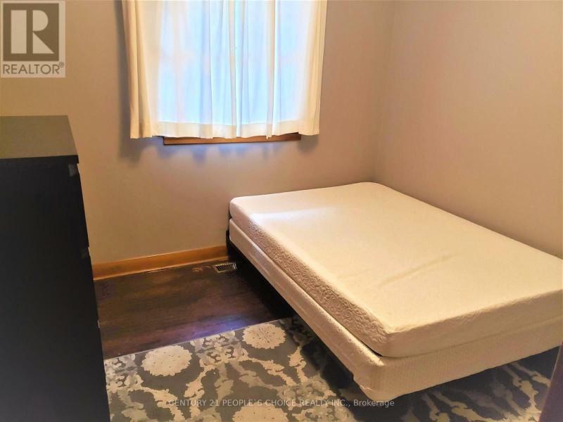 Home For Sale, KINGSTON Ontario K7M2P5 Canada