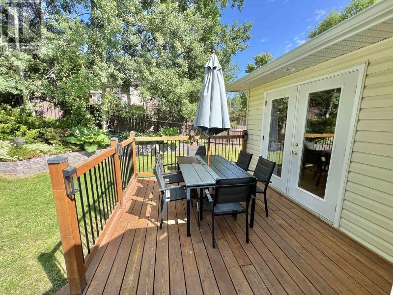 Home For Sale, QUESNEL British Columbia V2J5V9 Canada