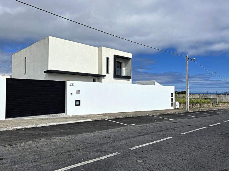 Single Family House For Sale, Ilha de São Miguel (Açores) 9500361